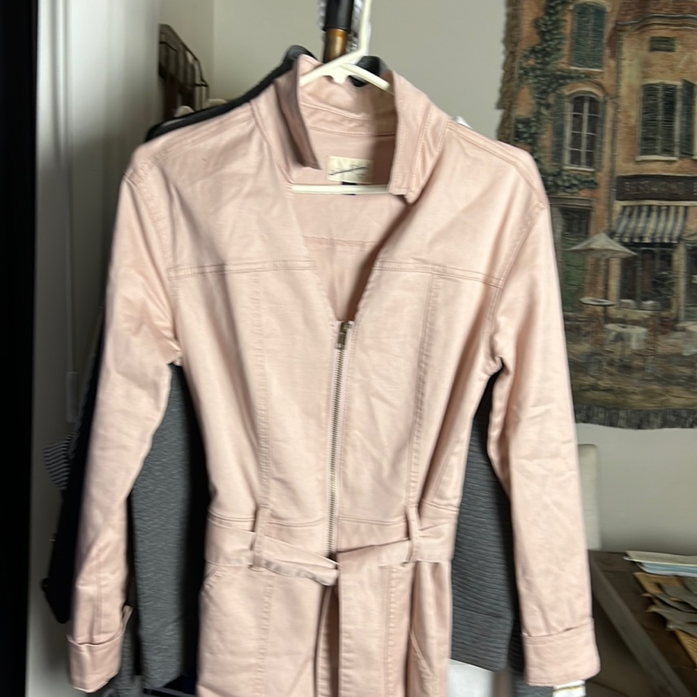 Ligh pink jumpsuit zip up the front long sleet